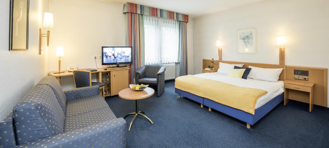 Hotel Monika Büttelborn Esterno foto