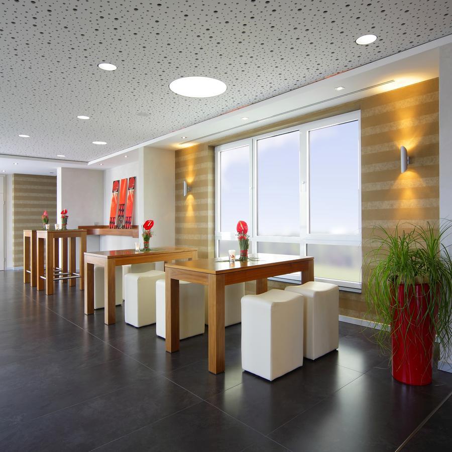 Hotel Monika Büttelborn Esterno foto